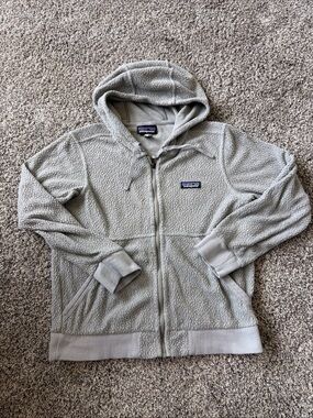 Patagonia Light Gray Sherpa Fleece Zip-Up Hoodie